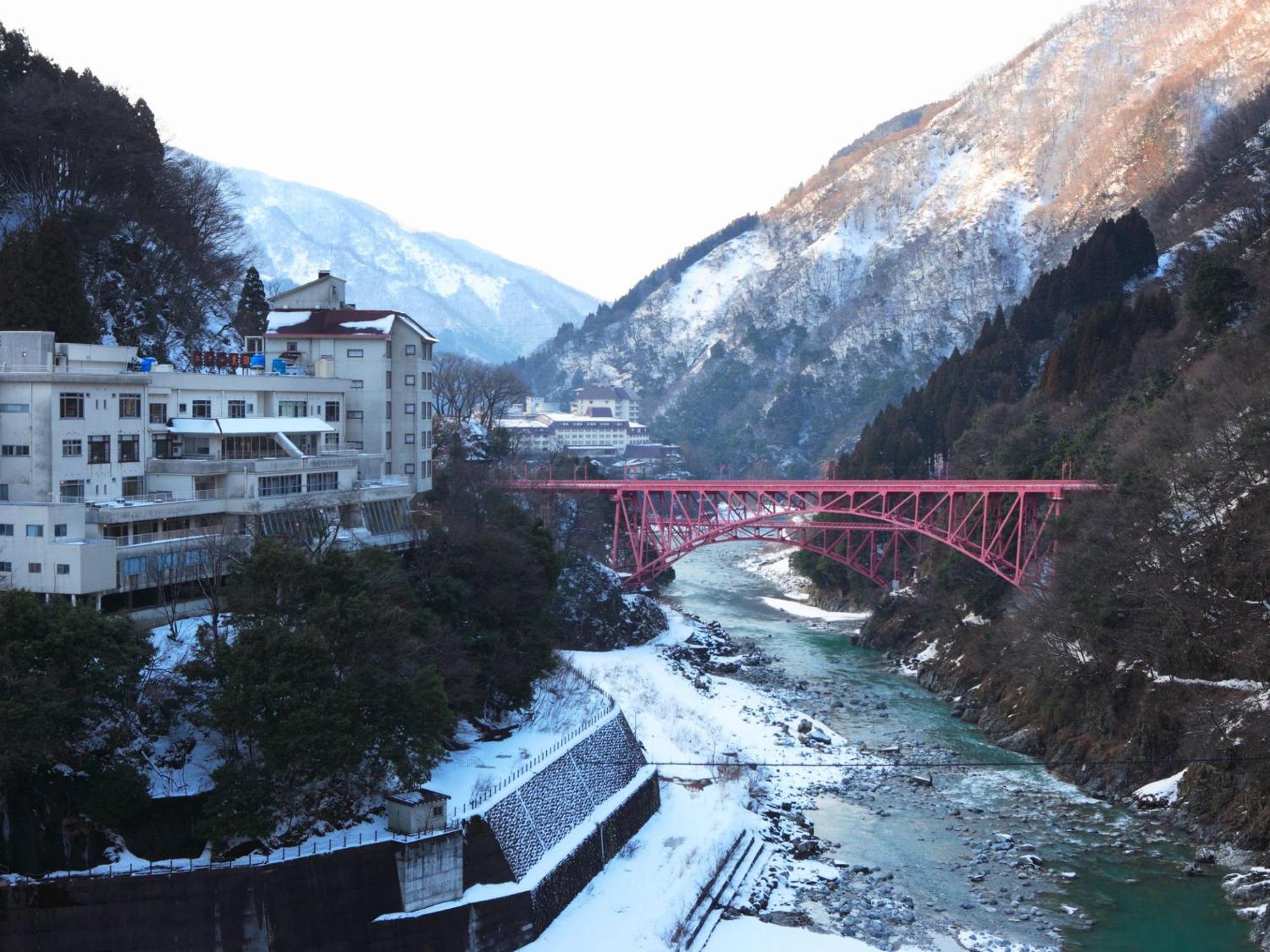Hotel Entaijiso à Kurobe Extérieur photo